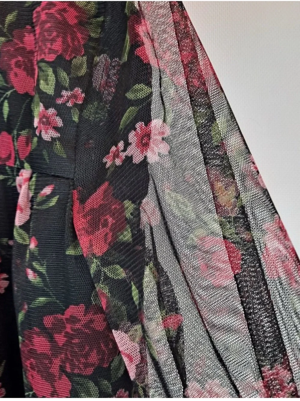 Old Navy Sheer Mesh Midnight Floral Dress Size 5 Romantic Grunge Dainty Ethereal